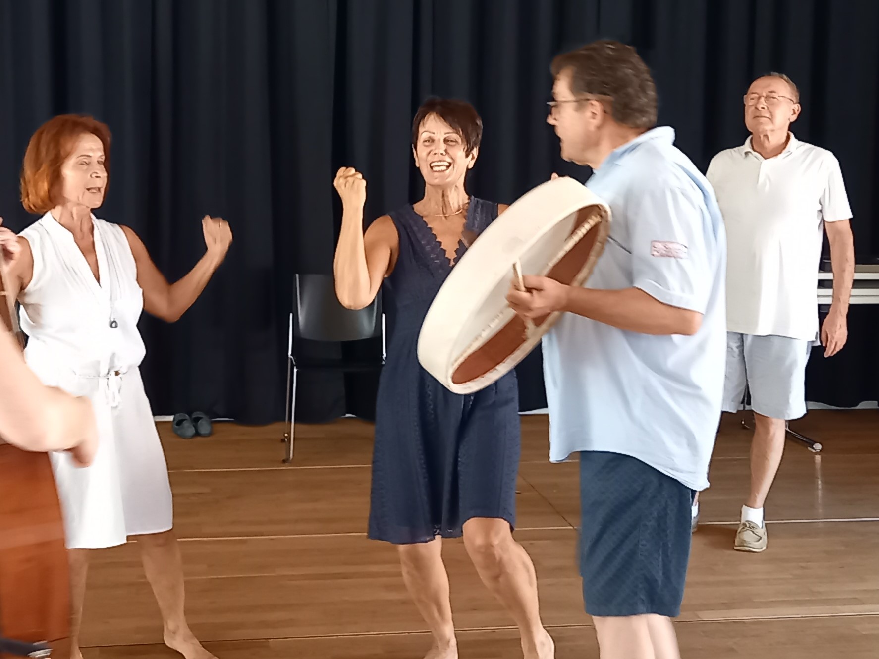 Singen mit Körper und Geist / Elisabeth Veerwüster Ganz einlassen und present sein